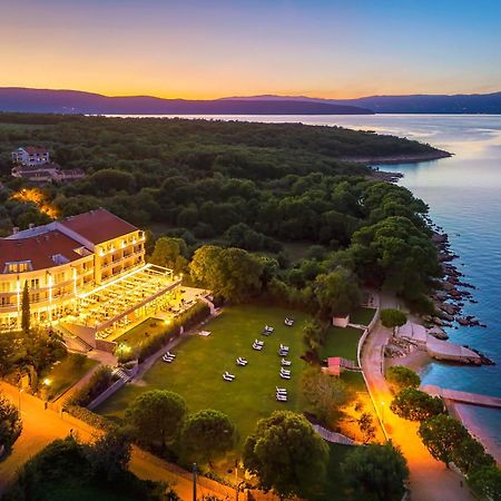 Spa & Wellness Hotel Pinia Malinska Exterior foto