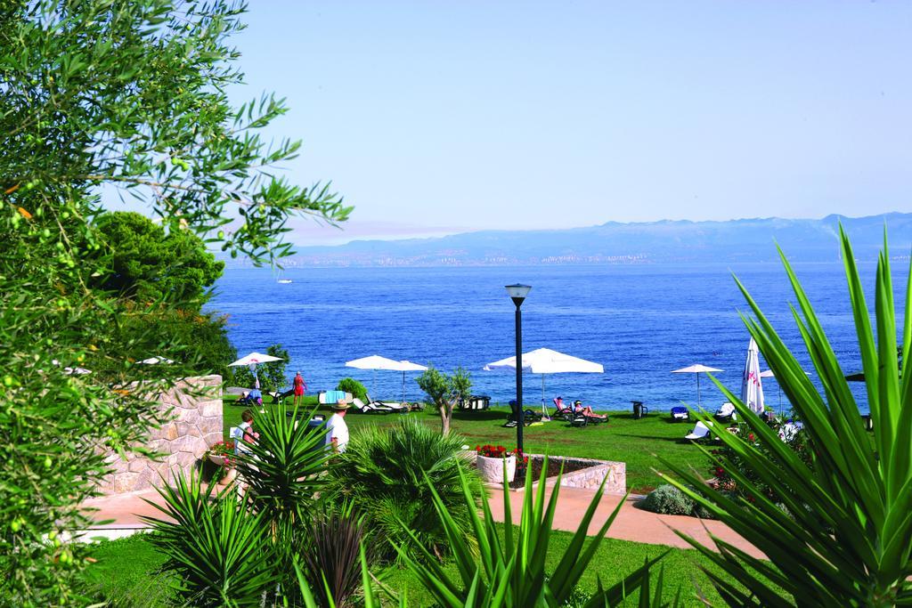 Spa & Wellness Hotel Pinia Malinska Exterior foto