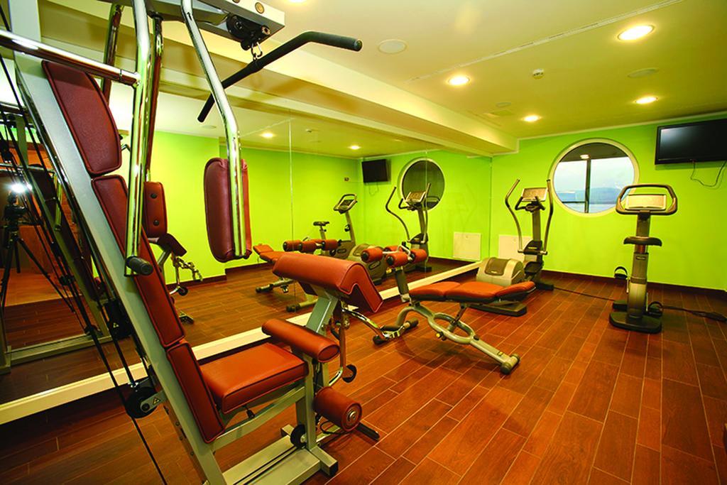 Spa & Wellness Hotel Pinia Malinska Exterior foto